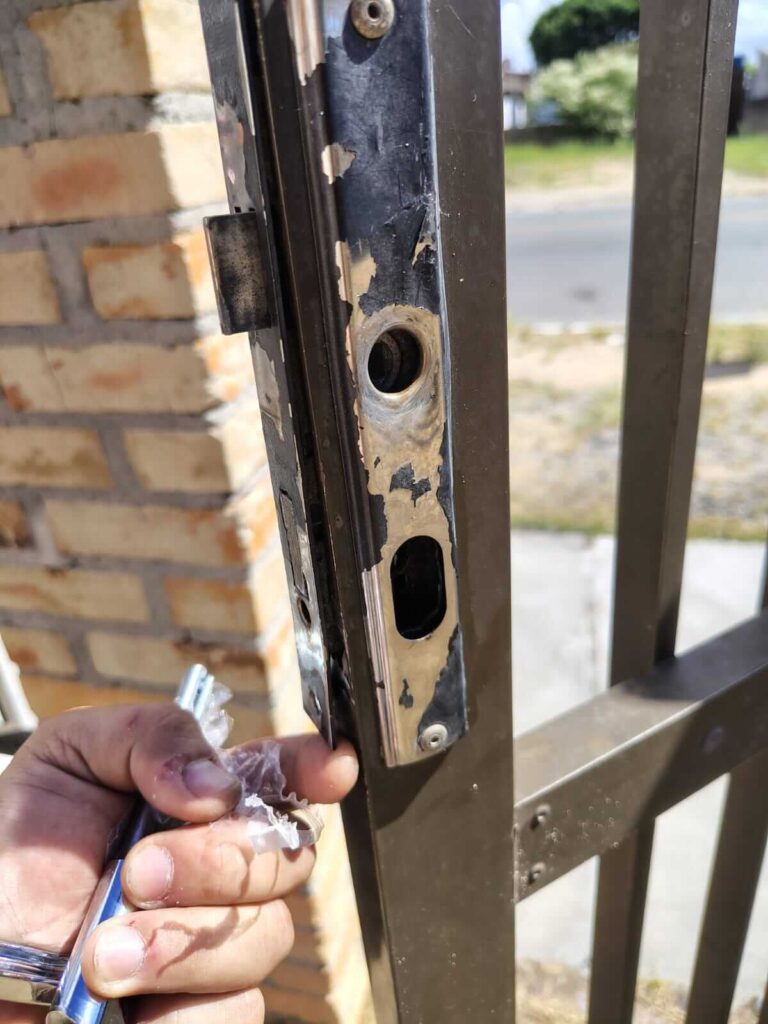 WhatsApp Image 2025-04-24 at 18.32.53 (1)